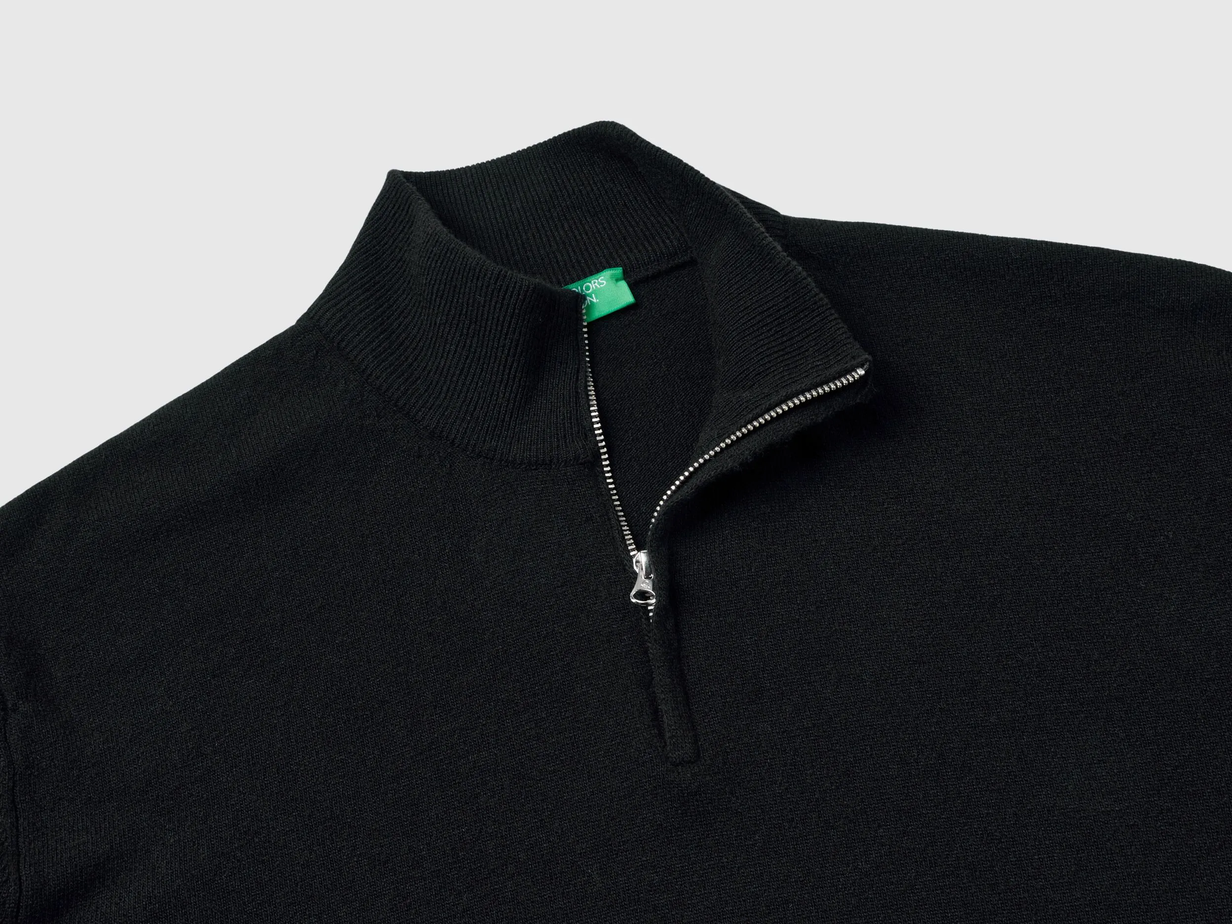 Black zip-up sweater in 100% Merino wool - Black | Benetton