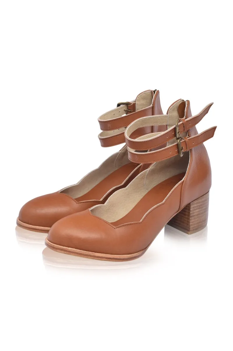 Lily Valley Leather Heels in Vintage Camel