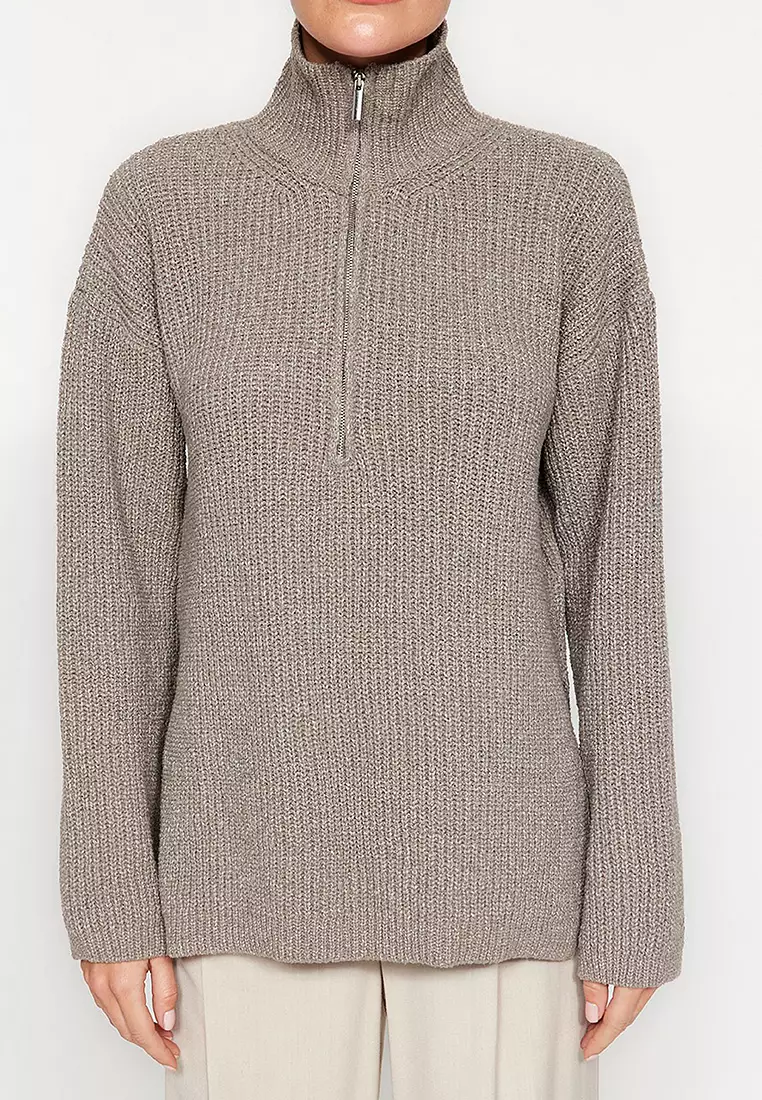 Trendyol Zip Slit Sweater