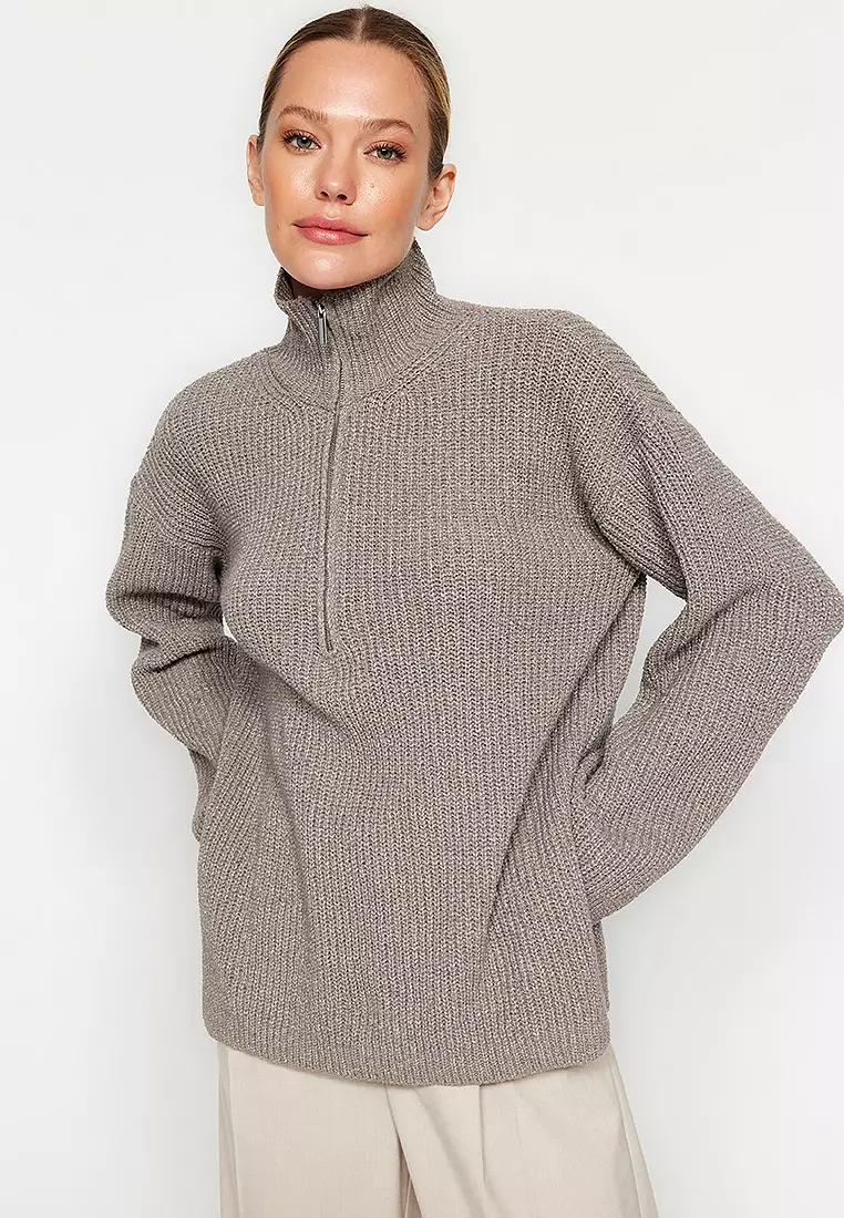 Trendyol Zip Slit Sweater