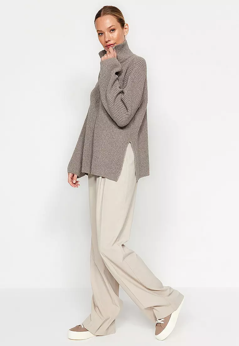 Trendyol Zip Slit Sweater