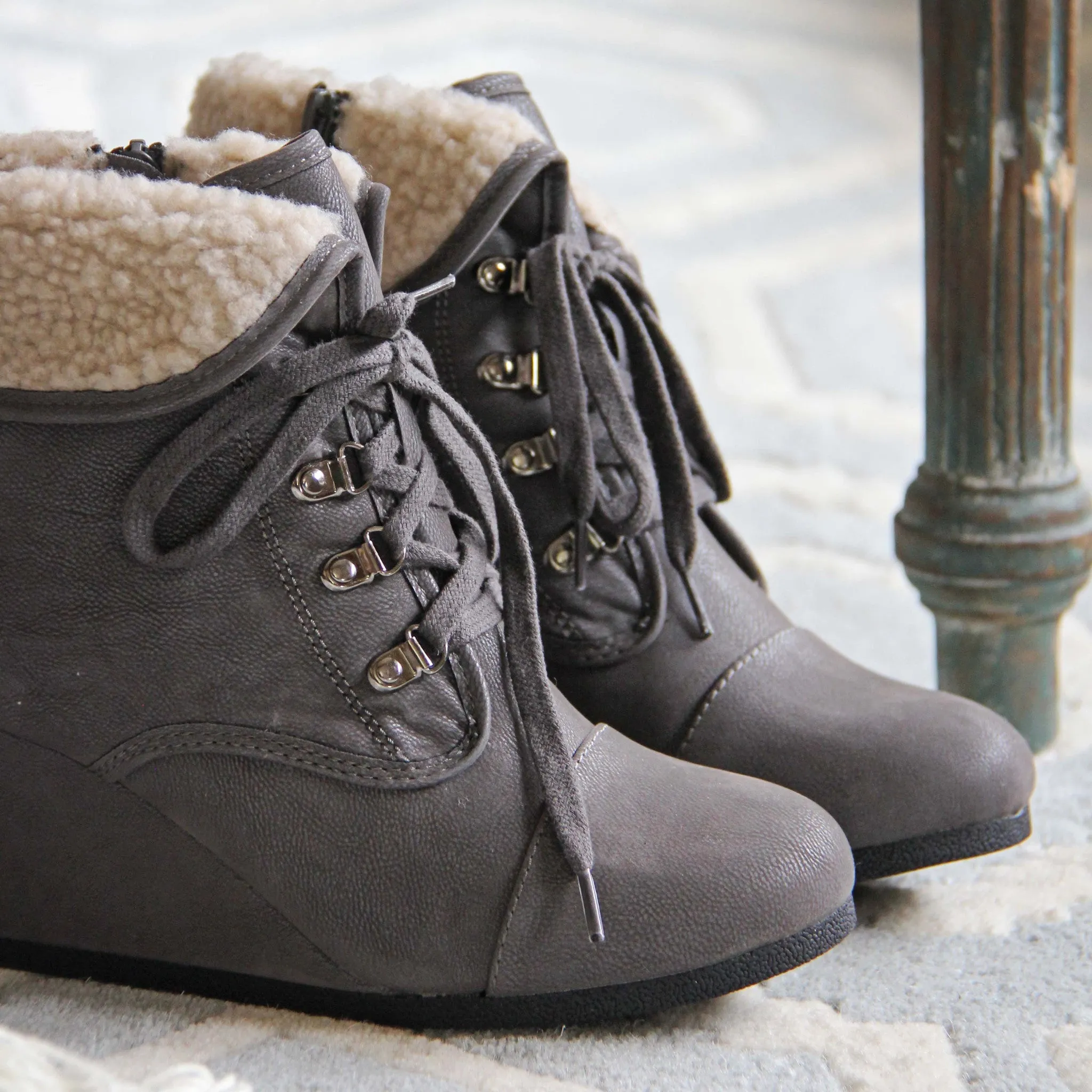 Winter Maiden Booties